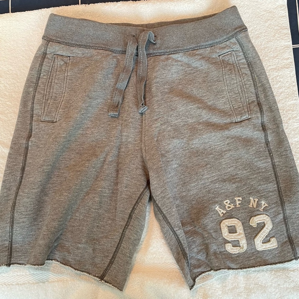 Men’s Abercrombie sweat shorts